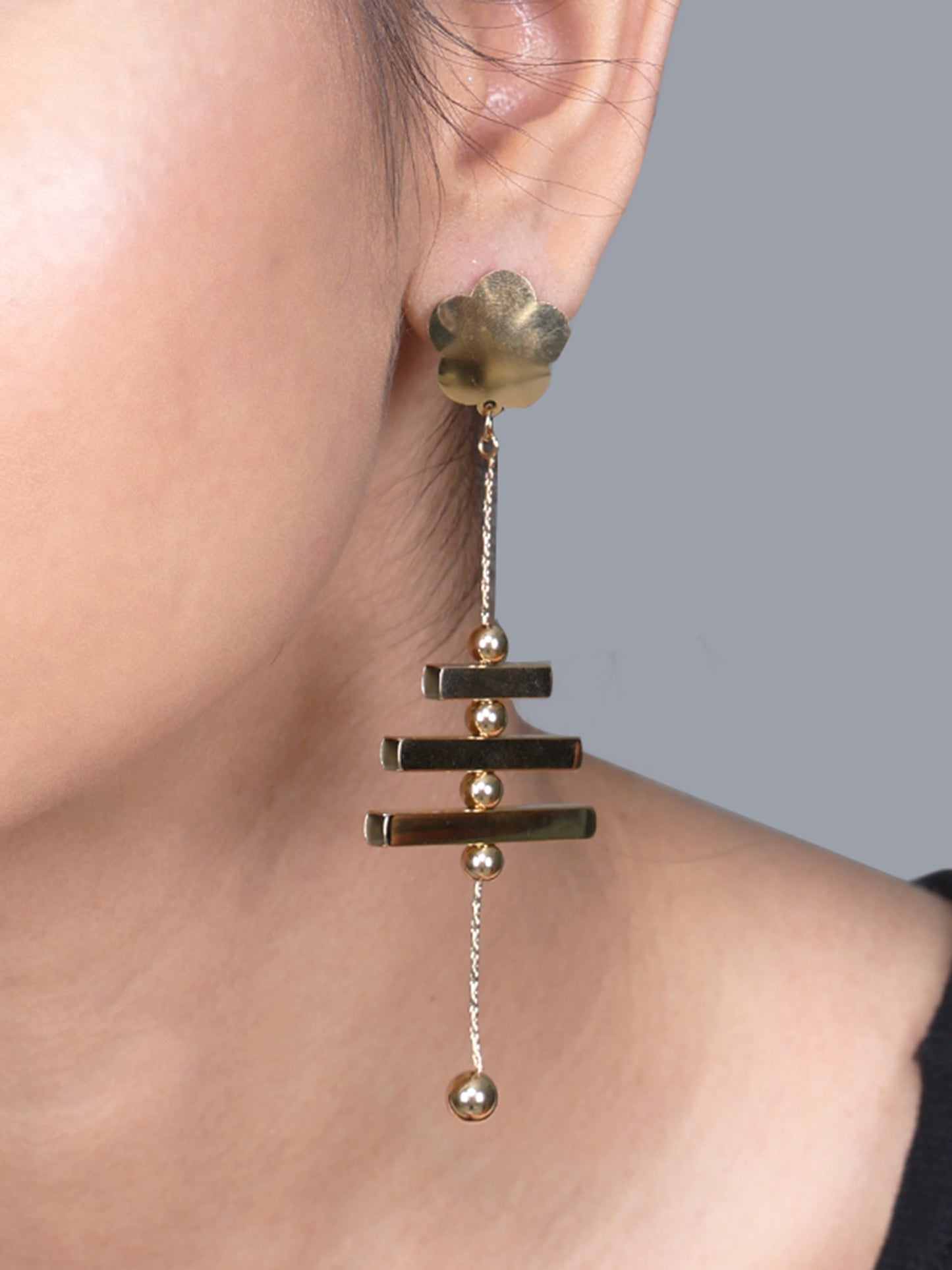 Geometric Bloom Drop Earrings – Modern, Bold & Artistic Statement