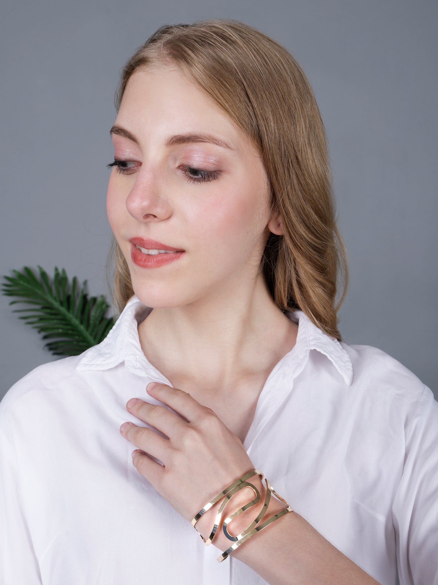Bold Abstract Gold Statement Bangle-free sizes