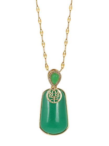 Exquisite Green Stone Pendant Necklace – Gold Plated Elegance