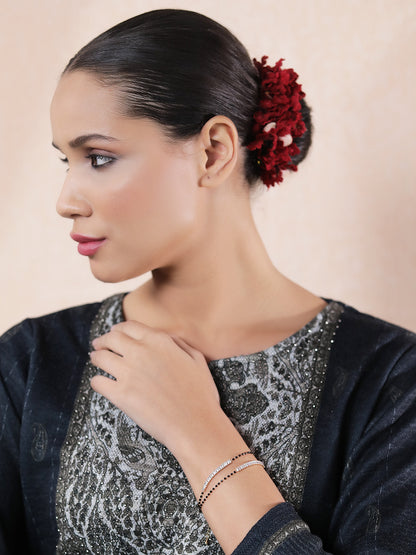 Daily wear gold mangalsutra design on woman.”