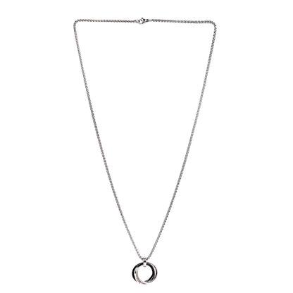 Elegant chain pendant design with black and silver ring detail