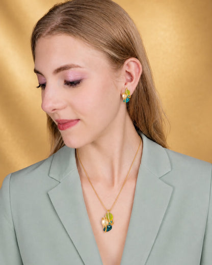 Gold-Plated Crystal Stone-Studded Pendant & Earrings Jewellery Set