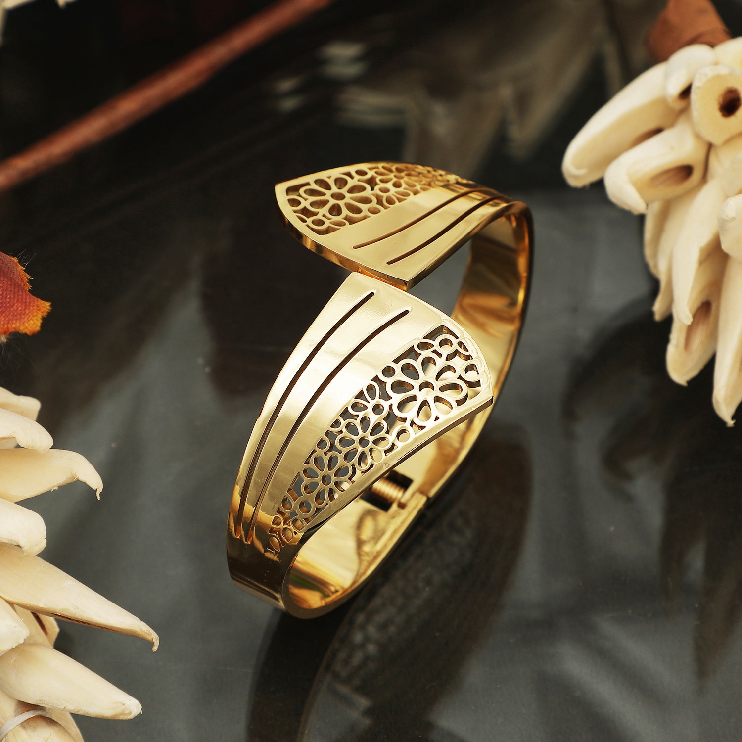 Floral Cutout Gold Bracelet