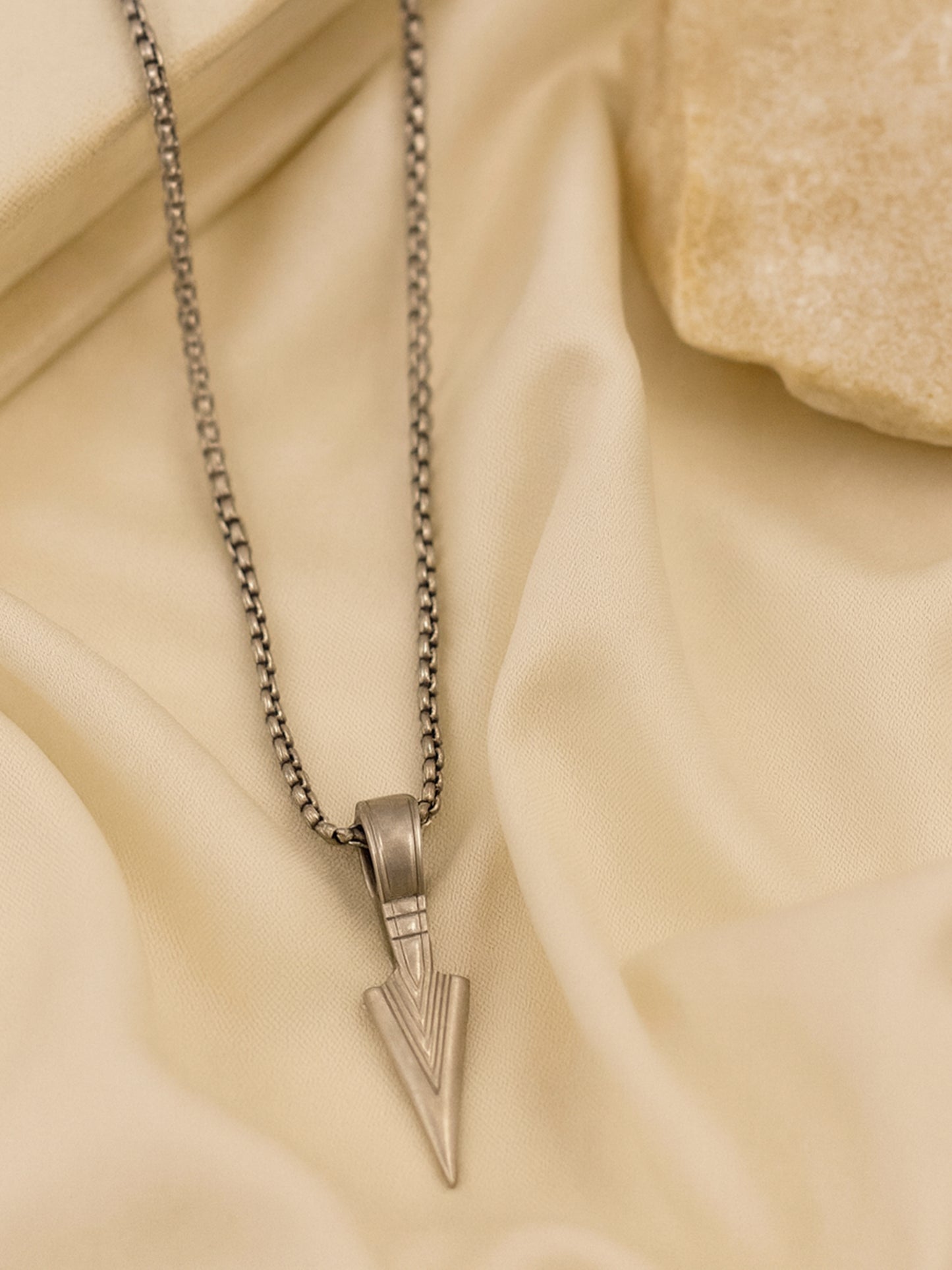 Men's Stainless Steel Arrowhead Pendant Necklace