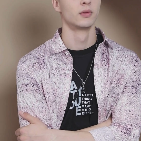 men's pendant video