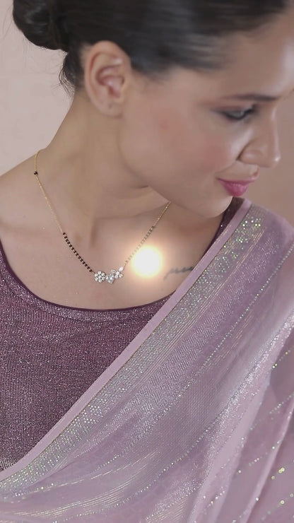Women heart floral mangalsutra video