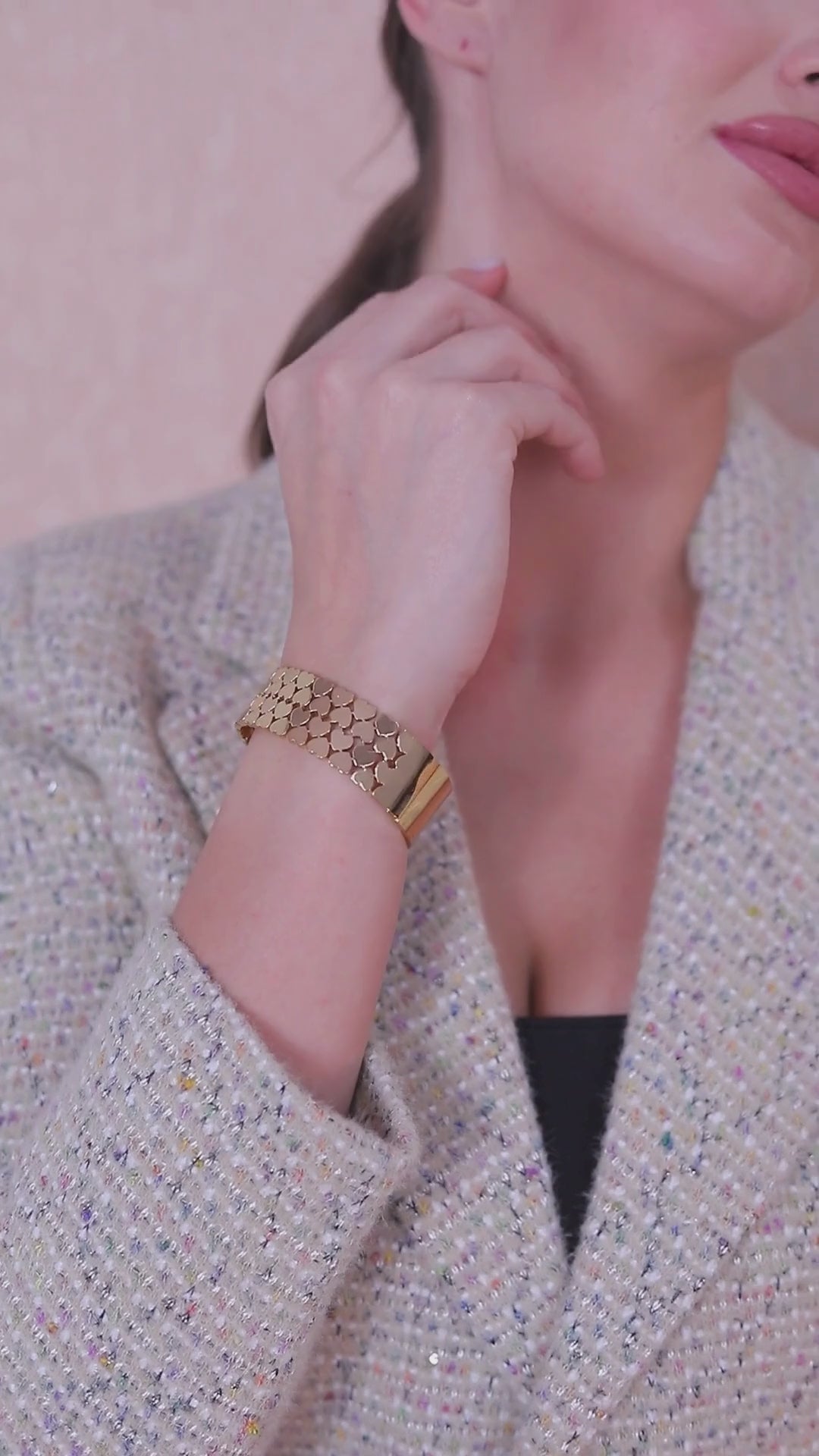 Heart cuff bracelet video