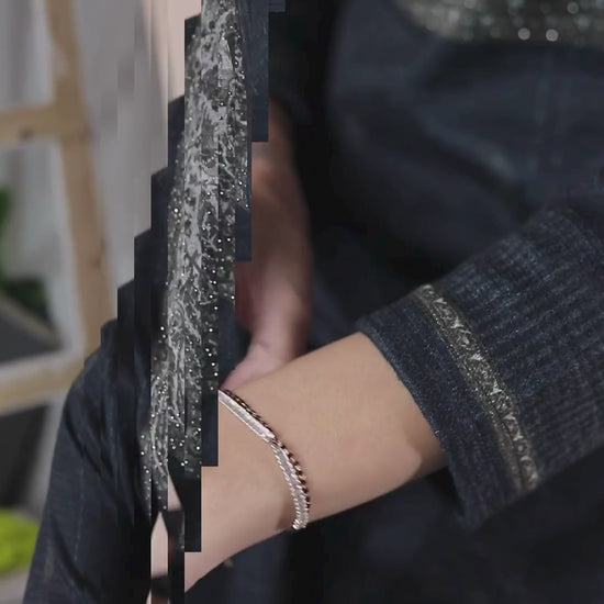 Women mangalsutra bracelet video